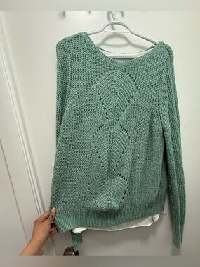 RW&CO. Sage Green Leaf Knit Crewneck Sweater – Textured Open Knit - Size L